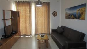Carina Court Apartment