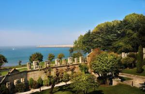 Pazo Los Escudos Hotel Spa & Resort