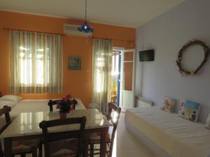 Korali apartments Syros Greece