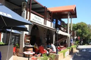 Old Post Office Lodge - Hoekwil