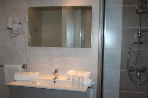 Hotels Hotel Les Italiens : photos des chambres