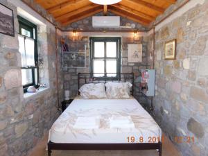 Stone cottage for couple Limnos Greece