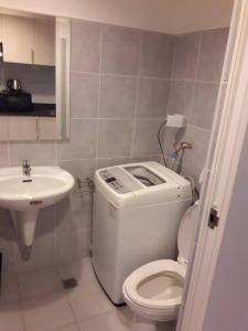 Sea Residences - Rheiyn