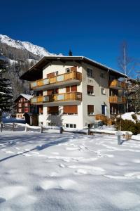 3 stern appartement Haus City Saas-Grund Schweiz