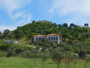 Ktima Pyroessa Purple Suite Limnos Greece