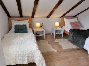 Attic Apartment Iris