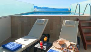 Deluxe Room with Sea View and Private Pool (2-3 Persons)