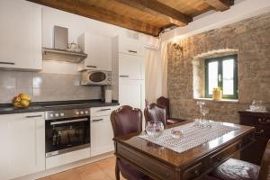 Villa Cetina - Apartment with a view