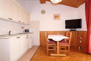 Guest House Aurora 