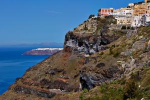 On the Cliff Suites Santorini Greece