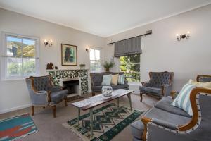 Stone Chimney Cottage