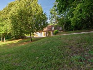 Maisons de vacances Mansion in Aquitaine with Private Pool : photos des chambres