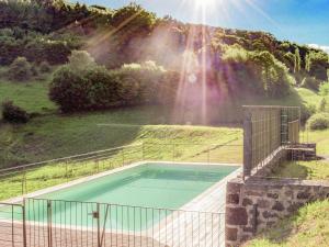 Villas Modern Villa in S rilhac with Private Pool : photos des chambres
