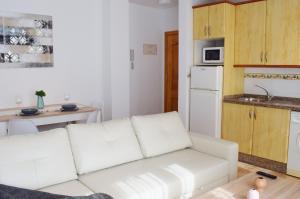 CARABEO (Pza. Clara Campoamor)