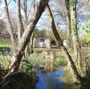 B&B / Chambres d'hotes Les Jardins de Camelot : photos des chambres