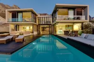 Serenity Villa 18 Ronald Rd Camps Bay - Kampsbaai