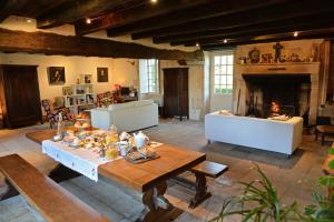 Maisons d'hotes Le prieure Saint Barthelemy : photos des chambres