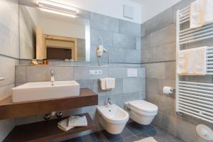 Hotel Dolomitenhof & Chalet Alte Post