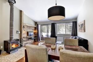 Condo 20 Chemin des Adirondack by Les Chalets Alpins - Ubytování bez kategorie ve městě Stoneham