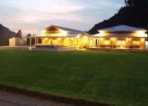 Four Banyans Spirit & Nature Resort
