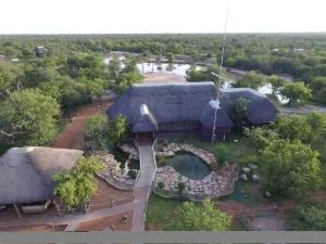 Suricata Retreat - Marnitz