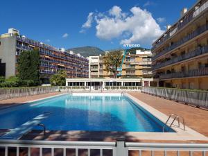 Appartements Les Caroubiers : photos des chambres