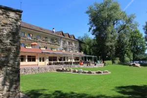Hotel Salinensee - Böttingen