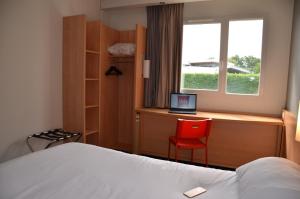 Hotels ibis Issoire : photos des chambres