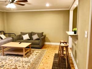 Laugh, Eat, Sleep Downtown Wine Down 9E