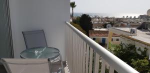 Sunny Napa Apartments