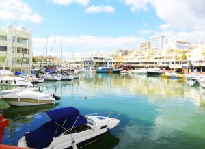 Appartement Malaga Benalmadena Puerto Marina Costa Sol Holiday Rentals Benalmádena Spanien