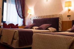 Triple Room room in Hotel Europa