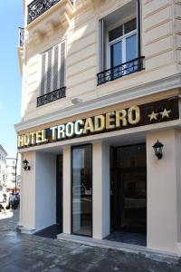 Trocadero hotel, 
Nice, France.
The photo picture quality can be
variable. We apologize if the
quality is of an unacceptable
level.