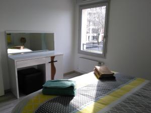 Appartements Appartement F3 avec Parking privee : photos des chambres