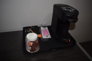 Deluxe King Suite room in Deluxe Inn Hawthorne/ LAX