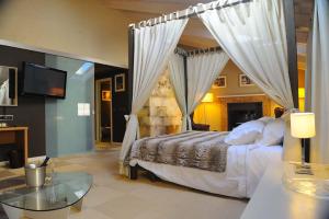 Superior Suite Vistorre room in La Posada de Mosqueruela