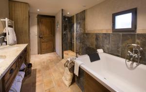 Hotels Hotel-Spa Le Saint Cirq : photos des chambres