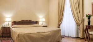 Deluxe Double Room room in Villa Fenaroli Palace Hotel