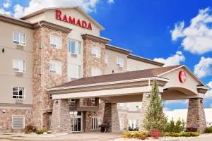 Ramada by Wyndham Stettler - Алікс