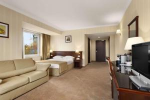 Ramada Hotel & Suites by Wyndham Bucharest North
