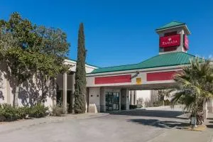 Ramada by Wyndham Odessa Near University of Texas Permian - Crane