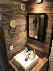 Maisons d'hotes MarseilleCity : Appartement Supérieur