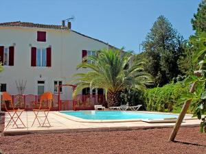 Maisons de vacances La Vadrouille : Maison 5 Chambres