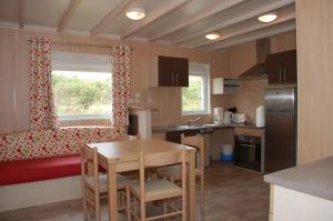 Campings Nature Holiday's Domaine du Pre - Officiel : photos des chambres