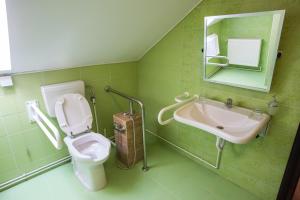 Camere de închiriat Hătuica