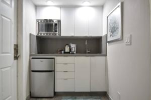 Oceanside Boutique Loft Apt Cozy Beach Unit 7