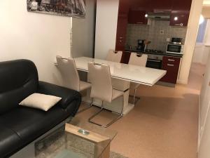 Appartement Rue Victor Hugo - Port de la Houle photo 9