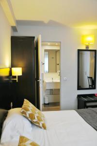 Hotels Hotel Des Quatrans : photos des chambres