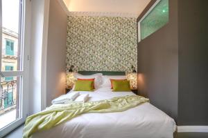 Deluxe Double Room with Balcony room in Family Affair Palermo