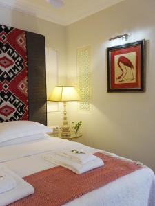 Artizan Liston Suites